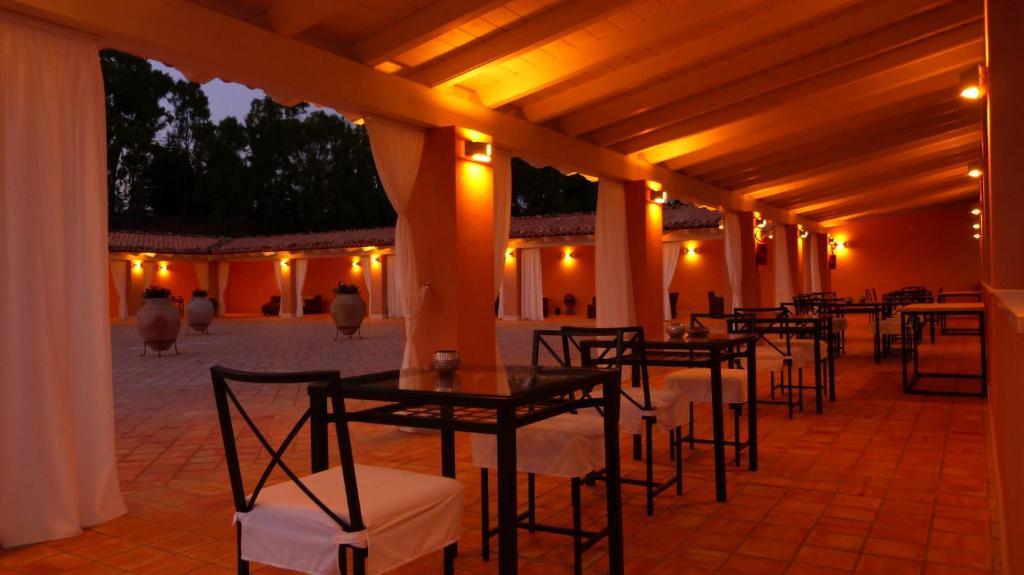 Antica Locanda Del Golf Ragusa Exterior foto