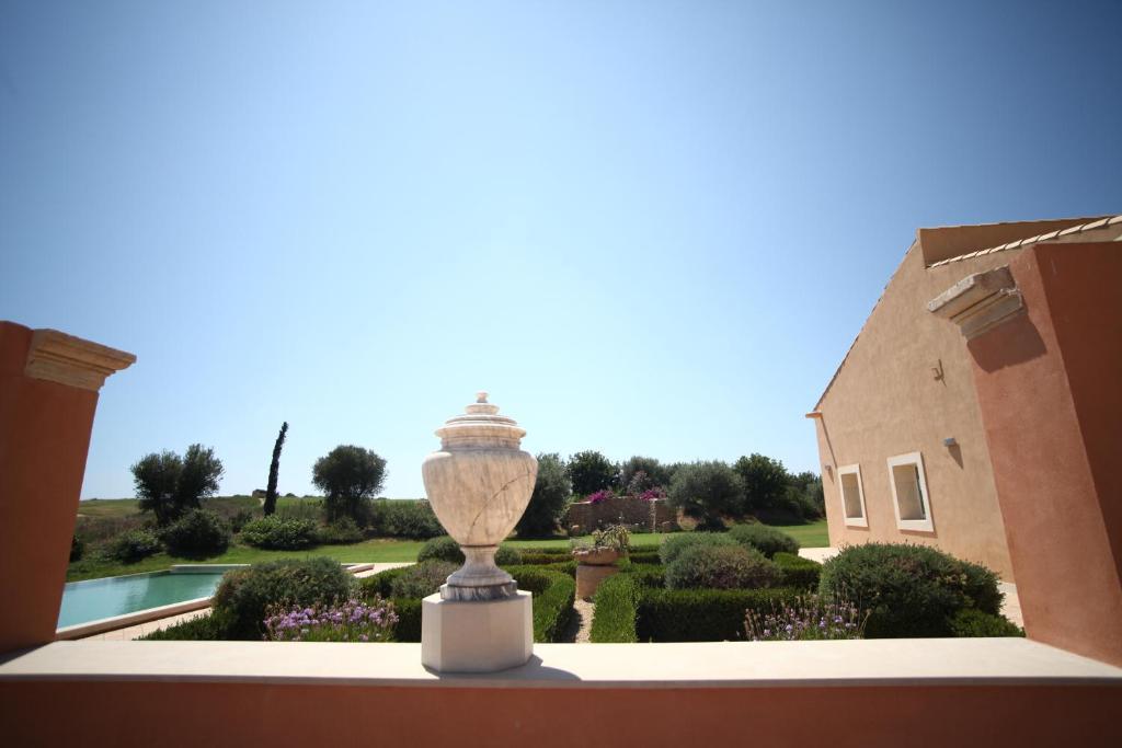 Antica Locanda Del Golf Ragusa Exterior foto